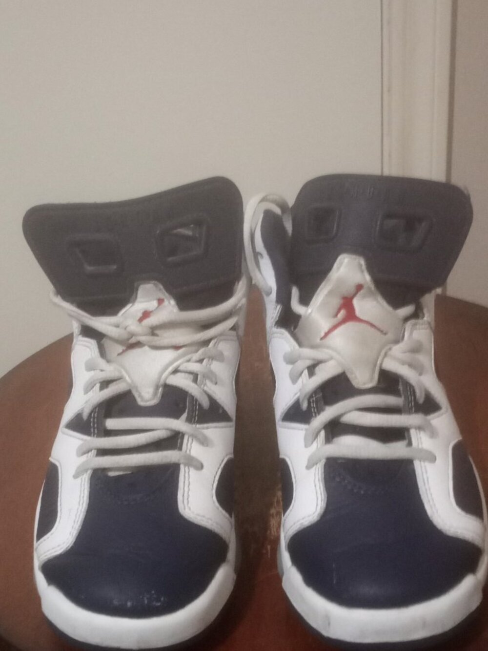 2024 Air Jordan 6 Retro Youth 4.5Y Olympic White/Midnight Navy (GS) 384665-164 - Picture 5 of 13